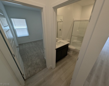 3339 Dancing Waters Street - Photo Thumbnail 10