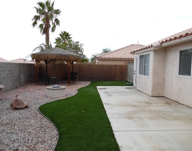 9120 Dolente Avenue - Photo Thumbnail 14