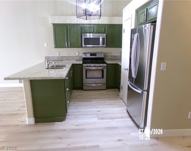 4751 Cozy Cottage Place - Photo Thumbnail 2