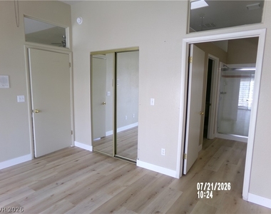 4751 Cozy Cottage Place - Photo Thumbnail 5