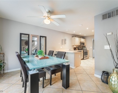 1626 Hennepin Drive - Photo Thumbnail 11