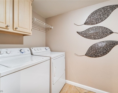 1626 Hennepin Drive - Photo Thumbnail 19