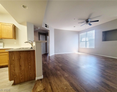 5855 Valley Drive - Photo Thumbnail 4