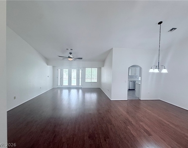 9709 Blue Bell Drive - Photo Thumbnail 2
