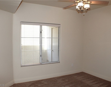 1531 Ruby Cliffs Lane - Photo Thumbnail 11