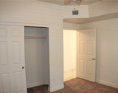 1531 Ruby Cliffs Lane - Photo Thumbnail 12