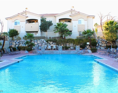 1531 Ruby Cliffs Lane - Photo Thumbnail 23