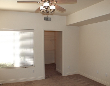 1531 Ruby Cliffs Lane - Photo Thumbnail 16