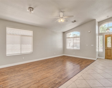 980 Sand Coral Drive - Photo Thumbnail 8