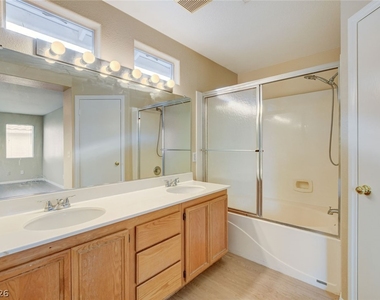 8541 Last Point Ave - Photo Thumbnail 15