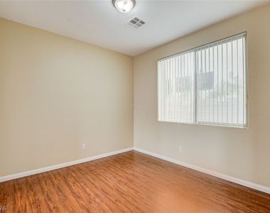 8541 Last Point Ave - Photo Thumbnail 4
