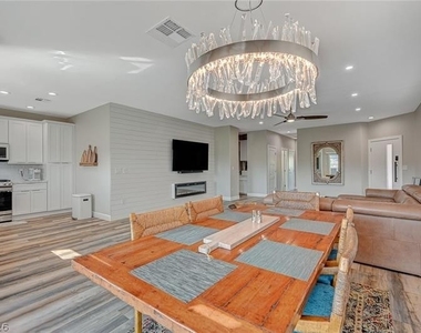 10509 India Hawthorn Avenue - Photo Thumbnail 11