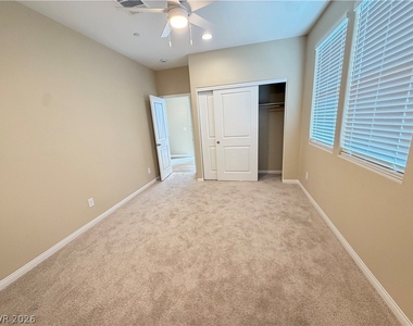 1741 N Desert Foothills Drive - Photo Thumbnail 21
