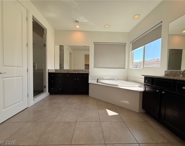 3217 Porta Cesareo Avenue - Photo Thumbnail 12