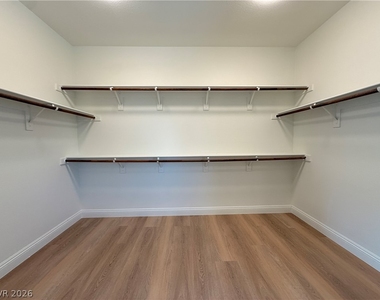3217 Porta Cesareo Avenue - Photo Thumbnail 14