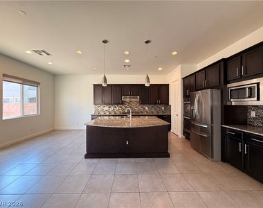 3217 Porta Cesareo Avenue - Photo Thumbnail 4