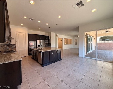 3217 Porta Cesareo Avenue - Photo Thumbnail 6
