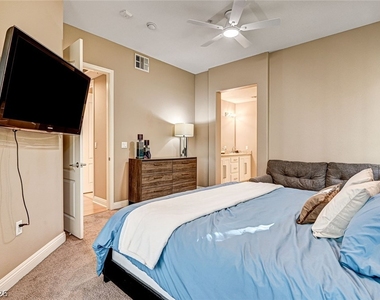 56 E Serene Avenue - Photo Thumbnail 28