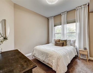56 E Serene Avenue - Photo Thumbnail 40