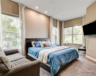 56 E Serene Avenue - Photo Thumbnail 26