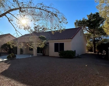 2716 Legend Drive - Photo Thumbnail 20