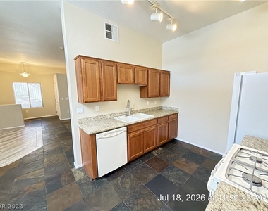 8805 Jeffreys Street - Photo Thumbnail 10