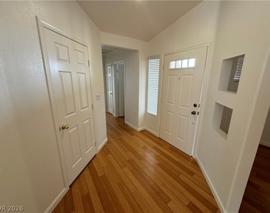 1745 Park Mesa Lane - Photo Thumbnail 17