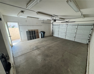 1745 Park Mesa Lane - Photo Thumbnail 16