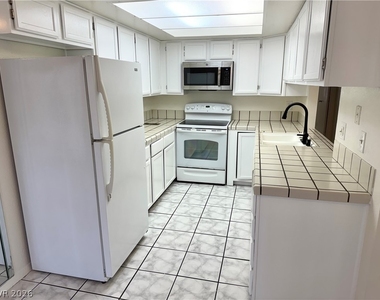 5064 Jeffreys Street - Photo Thumbnail 6