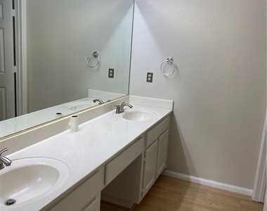 2251 Wigwam Parkway - Photo Thumbnail 8