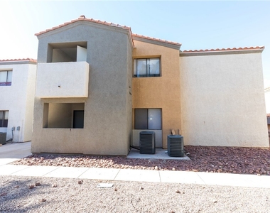 3151 Soaring Gulls Drive - Photo Thumbnail 18