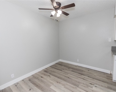 3151 Soaring Gulls Drive - Photo Thumbnail 5