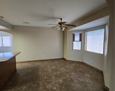 4647 Marnell Drive - Photo Thumbnail 3