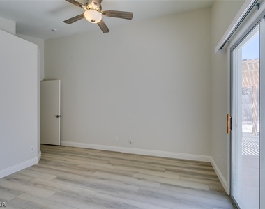 8664 Buttercreek Way - Photo Thumbnail 33