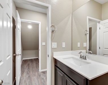 6238 Mavora Lakes - Photo Thumbnail 11
