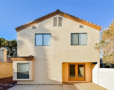 6608 Chardonay Way - Photo Thumbnail 14