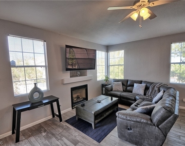 7701 Constanso Avenue - Photo Thumbnail 2