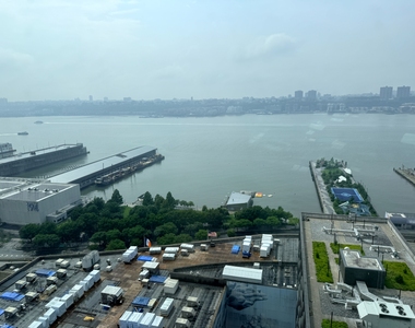 57th St & 11th Ave. - Photo Thumbnail 2