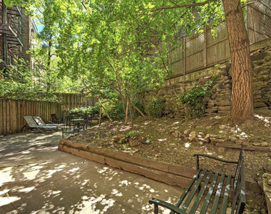 220 East 95th Street - Photo Thumbnail 9