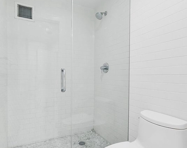 220 East 95th Street - Photo Thumbnail 6