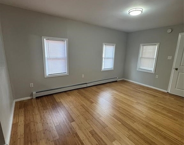 43 Clarke Street - Photo Thumbnail 18