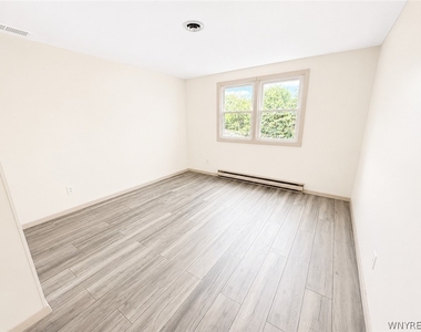 1 Robin Road - Photo Thumbnail 11