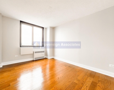 3333 Broadway - Photo Thumbnail 6