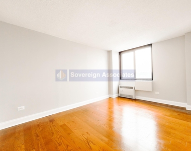 3333 Broadway - Photo Thumbnail 5