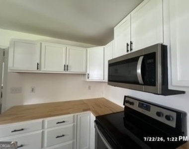 207 Buena Vista Street - Photo Thumbnail 35