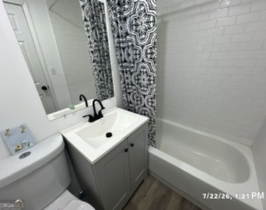 207 Buena Vista Street - Photo Thumbnail 30
