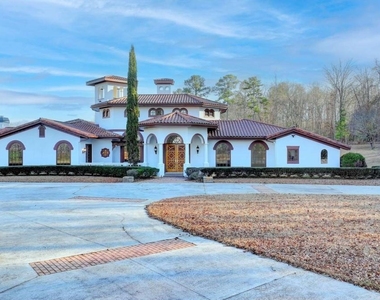 1540 Lipscomb Road - Photo Thumbnail 3