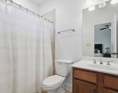 932 Delaronde Ct - Photo Thumbnail 9