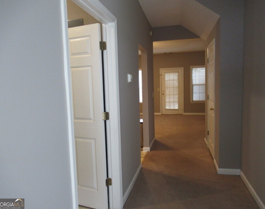 110 Mechanic Street - Photo Thumbnail 5
