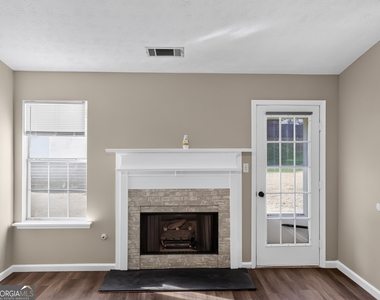 22 Canterbury Drive - Photo Thumbnail 3